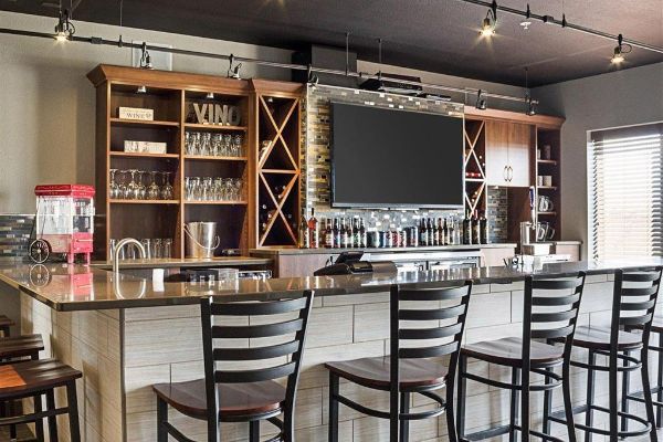 Quality Inn & Suites Minot